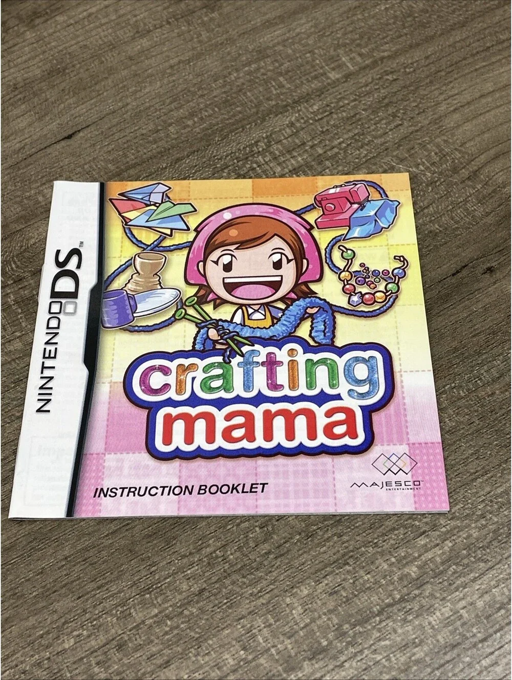 Crafting Mama (Nintendo DS, 2010) CIB - With Manual - FREE SHIPPING!